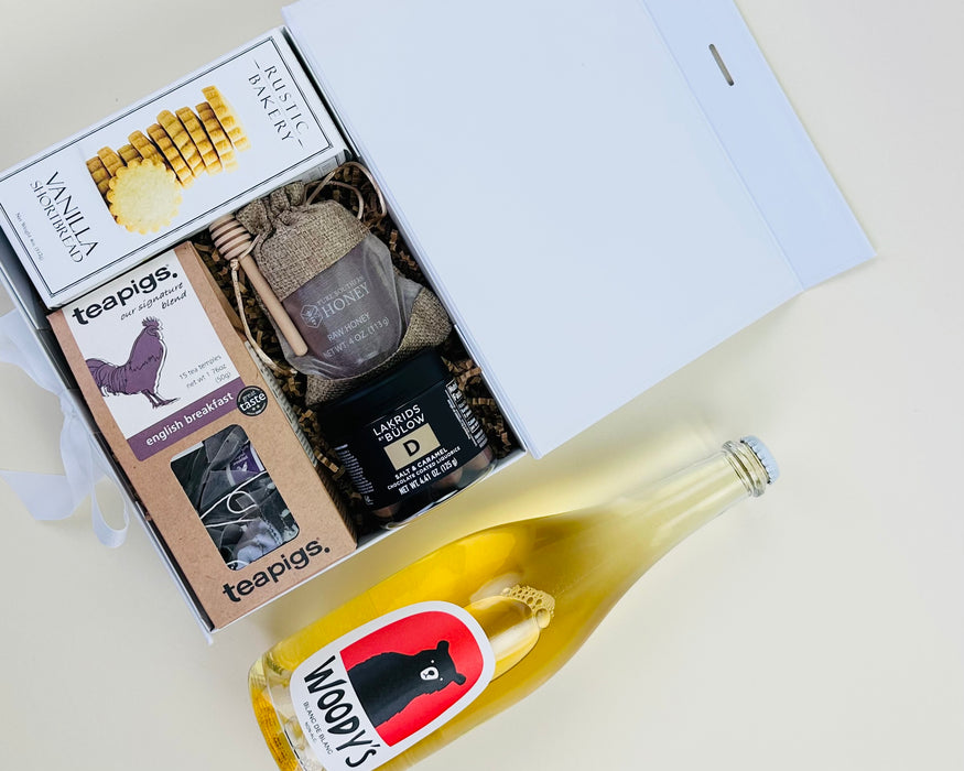 Cozy Gift Set + Alcohol Free Sparkling